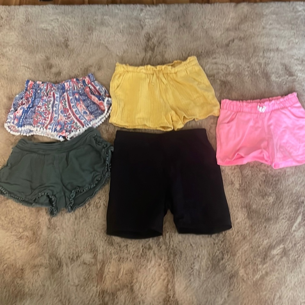 5 comfortable shorts, girls size small to medium